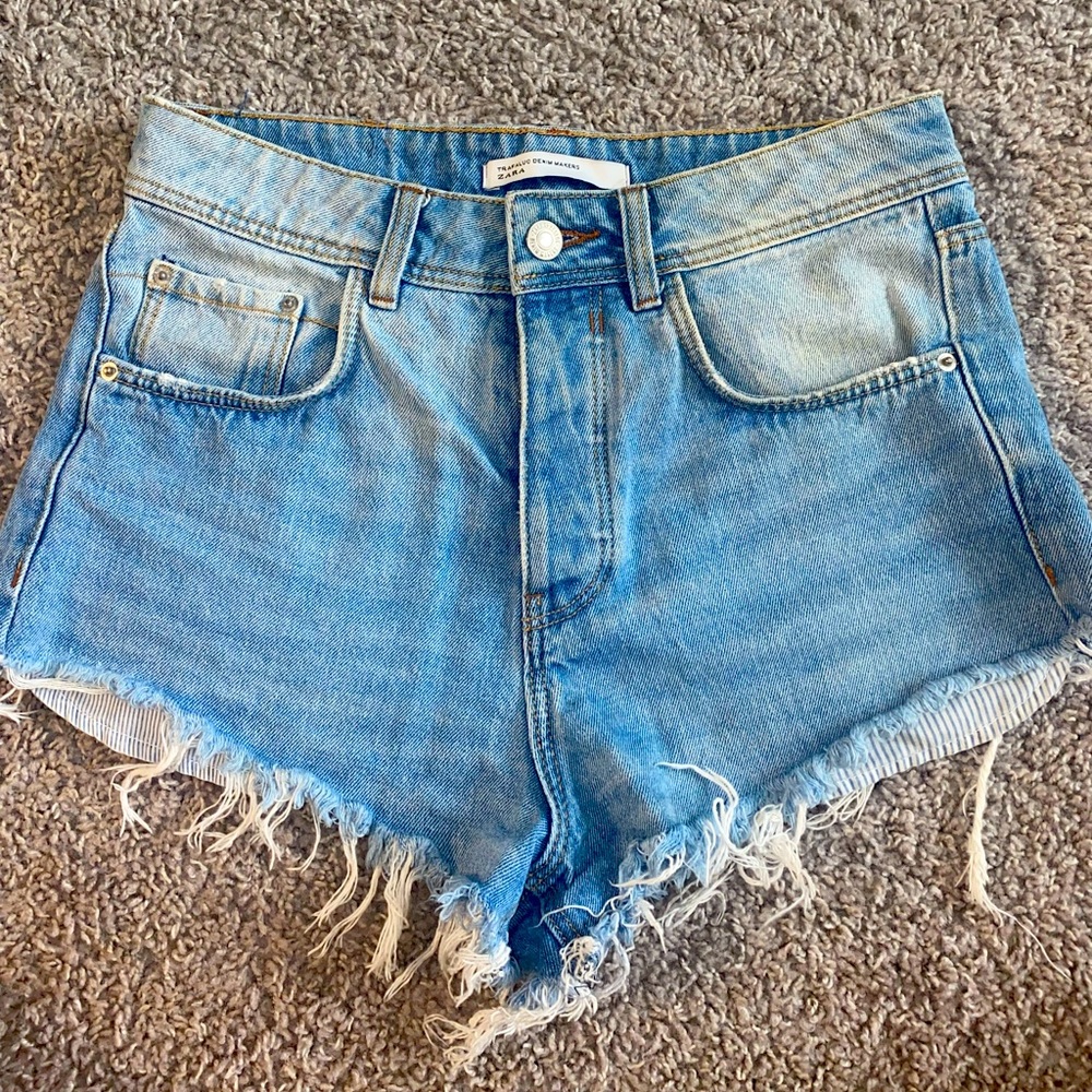 ZARA DENIM SHORTS